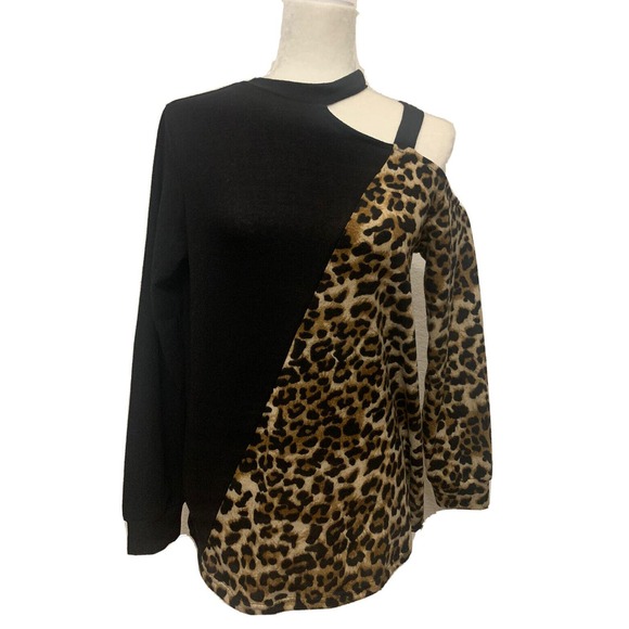 Women's Colorblock Leopard Cold Shoulder Top - Black/Animal Print Size Medium - Picture 2 of 11